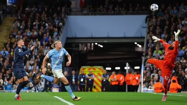 Gái Hàn Thủ Dâm Khám Phá Hành Trình Đầy Cảm Xúc Và Những Bí Ẩn Phía Sau Sân Cỏ Chuẩn Quốc Tế